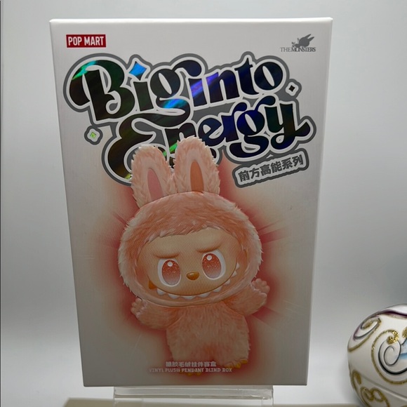 Pop Mart Big Into Energy Collectible Keychain /Bag Charm Box Is Not Open-Luck - Picture 3 of 15